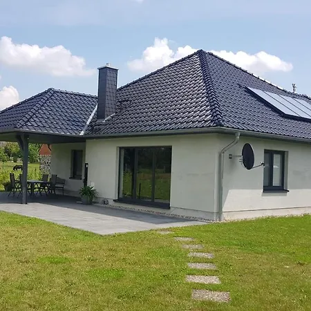 Ferienhaus Ferienhaus Mit Großem Grundstück In 17237 Grünow, Ot - Mecklenburgische Seenplatte
